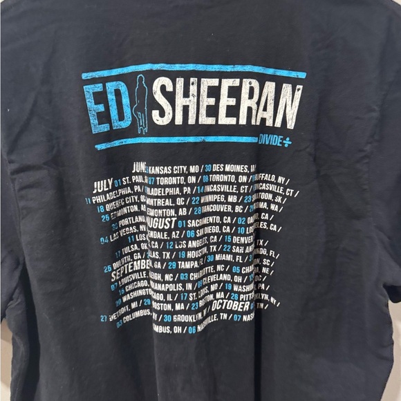 Ed Sheeran Divide Tour Concert T-Shirt - Picture 6 of 8
